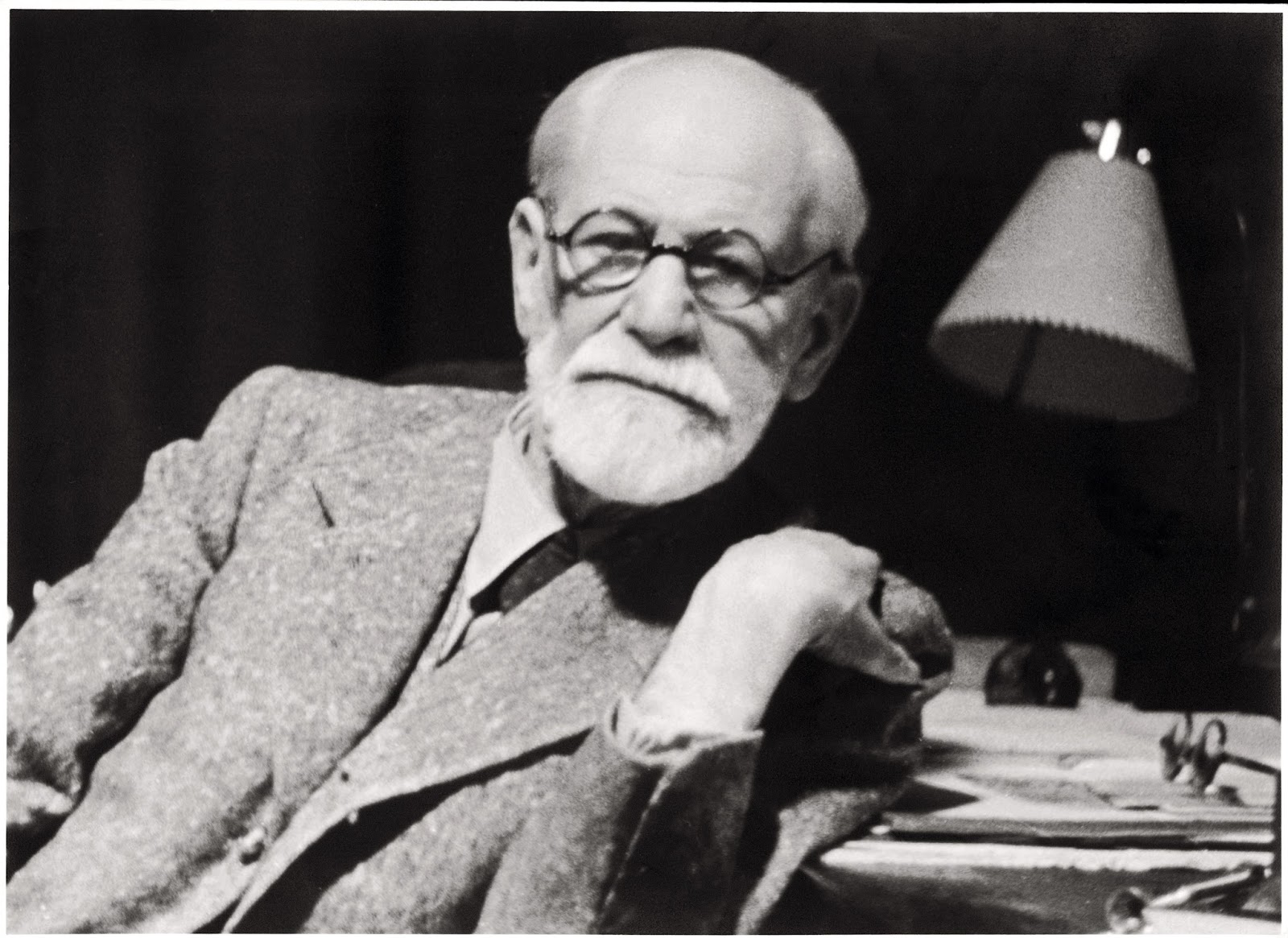 The uncanny essay by freud